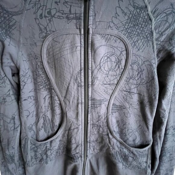 Lululemon Lightweight Hoodie Size 4 Blue Doodles - Picture 4 of 13